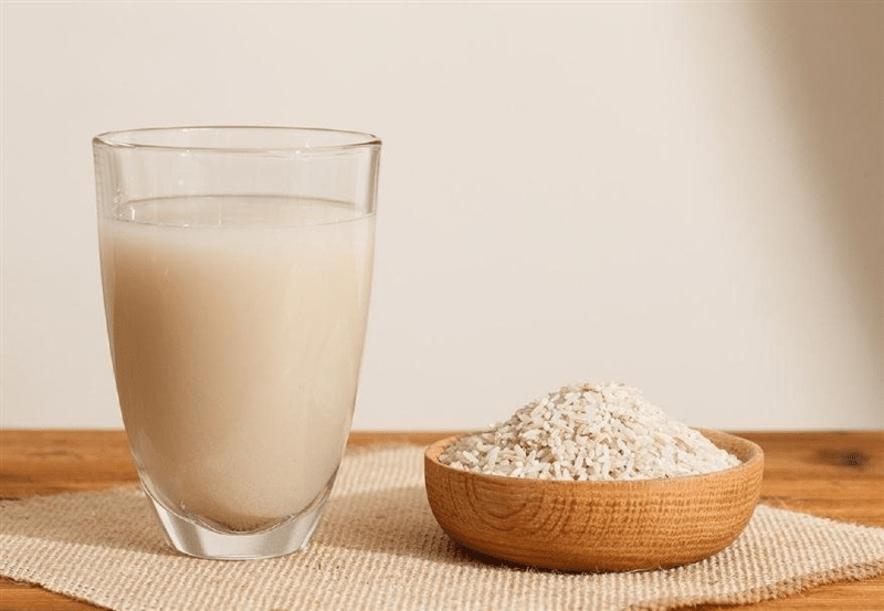 معجزه آب برنج در تقویت موها معجزه آب برنج در تقویت موها
